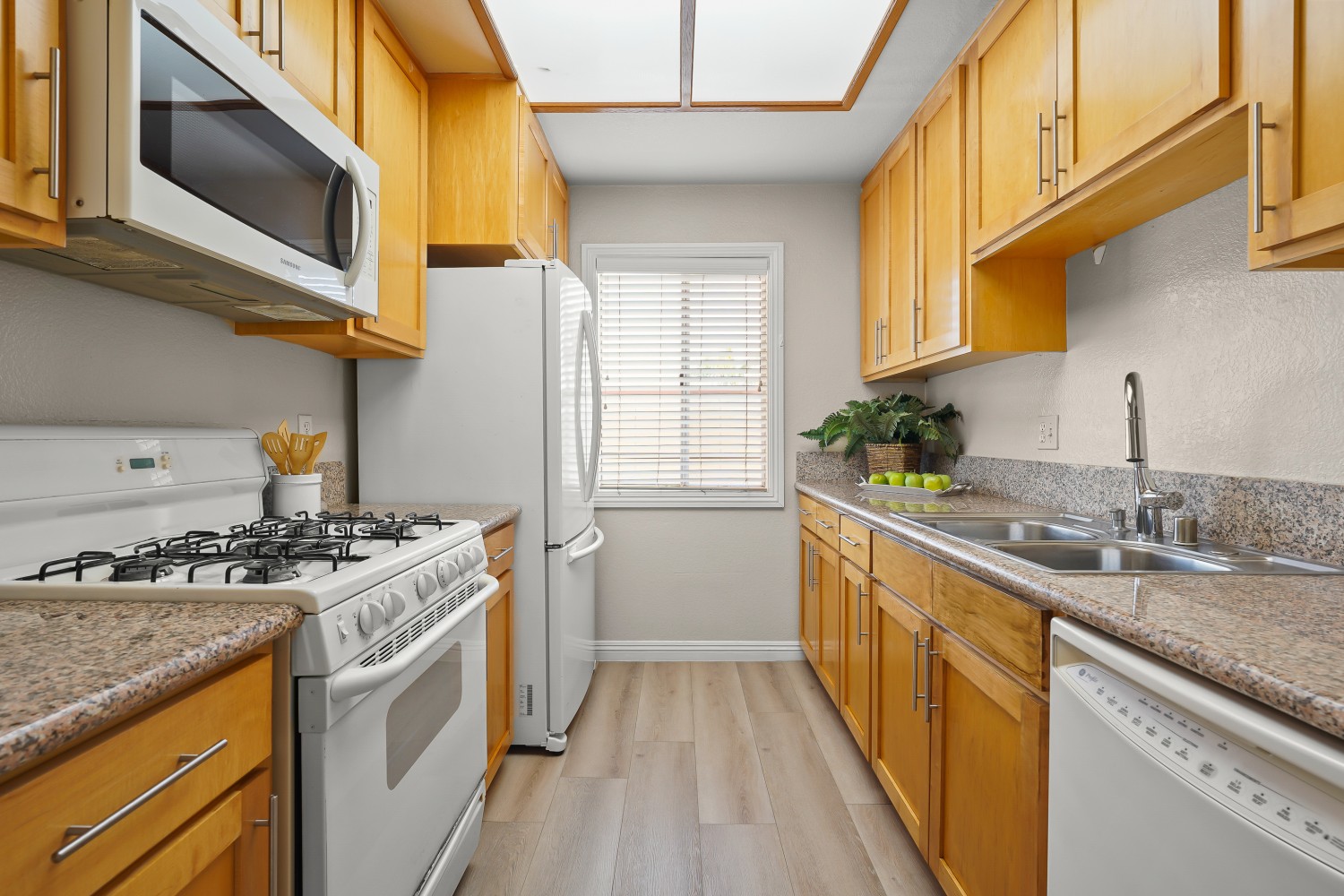 Elfyer - Pasadena, CA House - For Sale