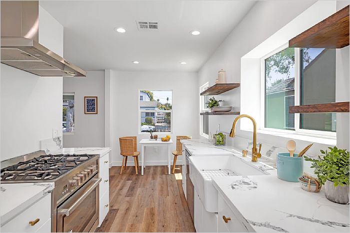 Elfyer - Los Angeles, CA House - For Sale