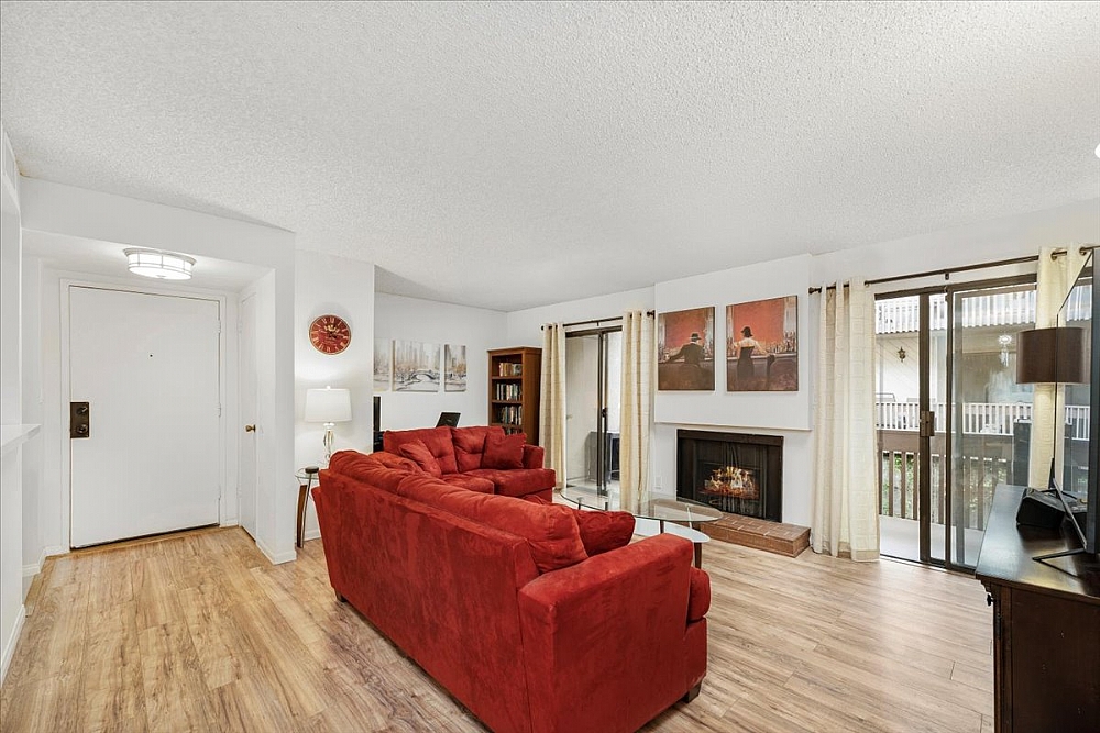 Elfyer - Sherman Oaks, CA House - For Sale