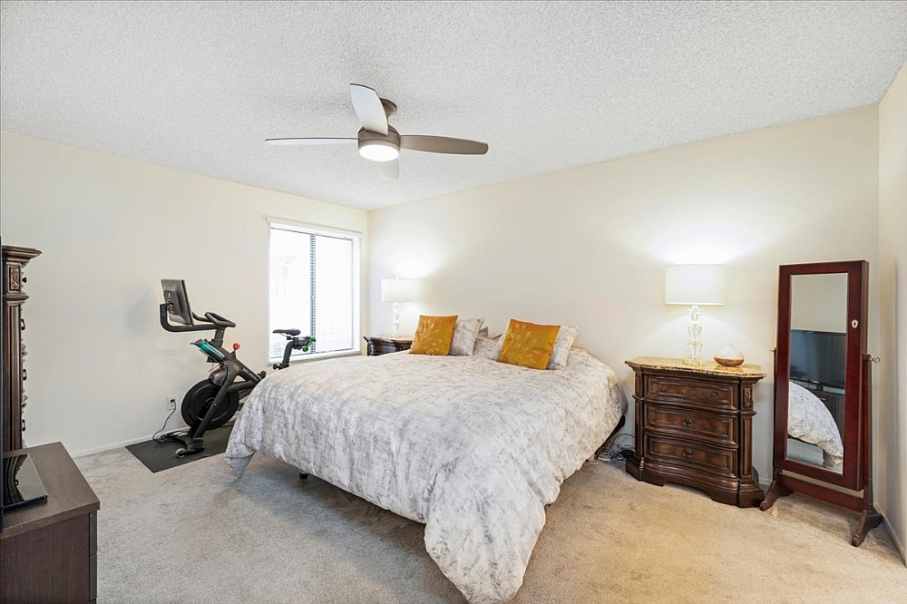 Elfyer - Sherman Oaks, CA House - For Sale