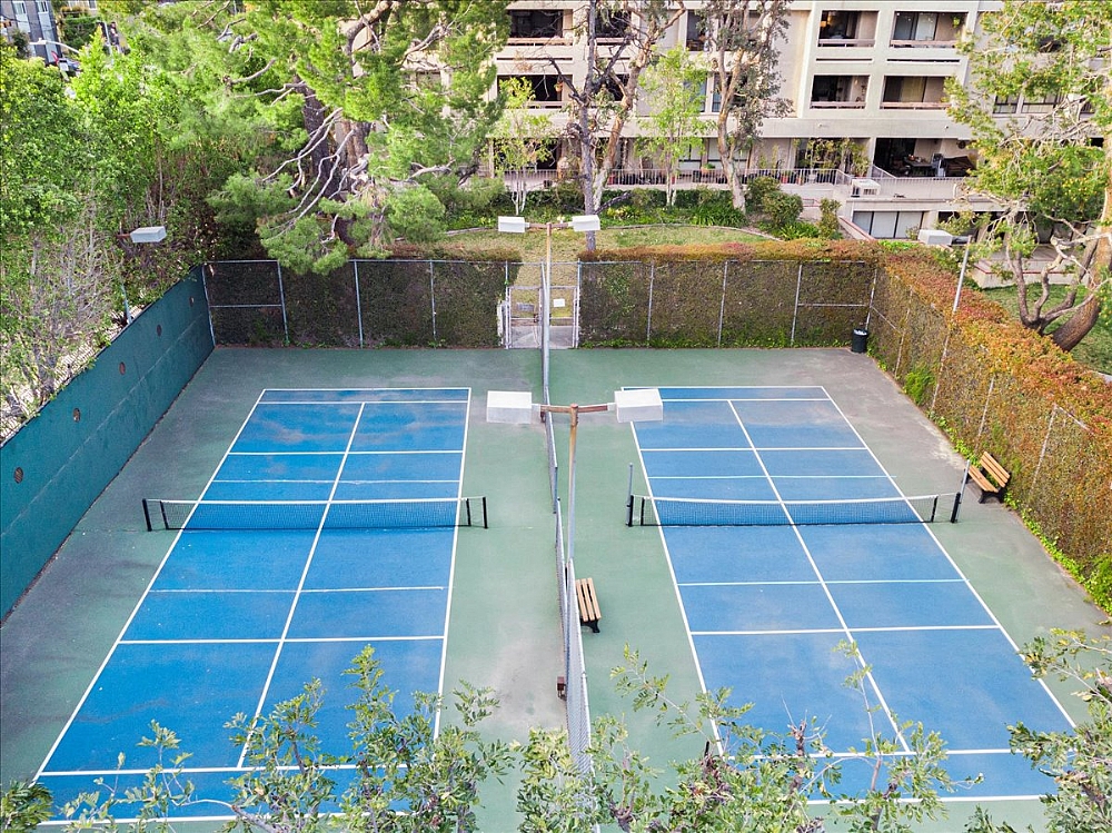 Elfyer - Sherman Oaks, CA House - For Sale