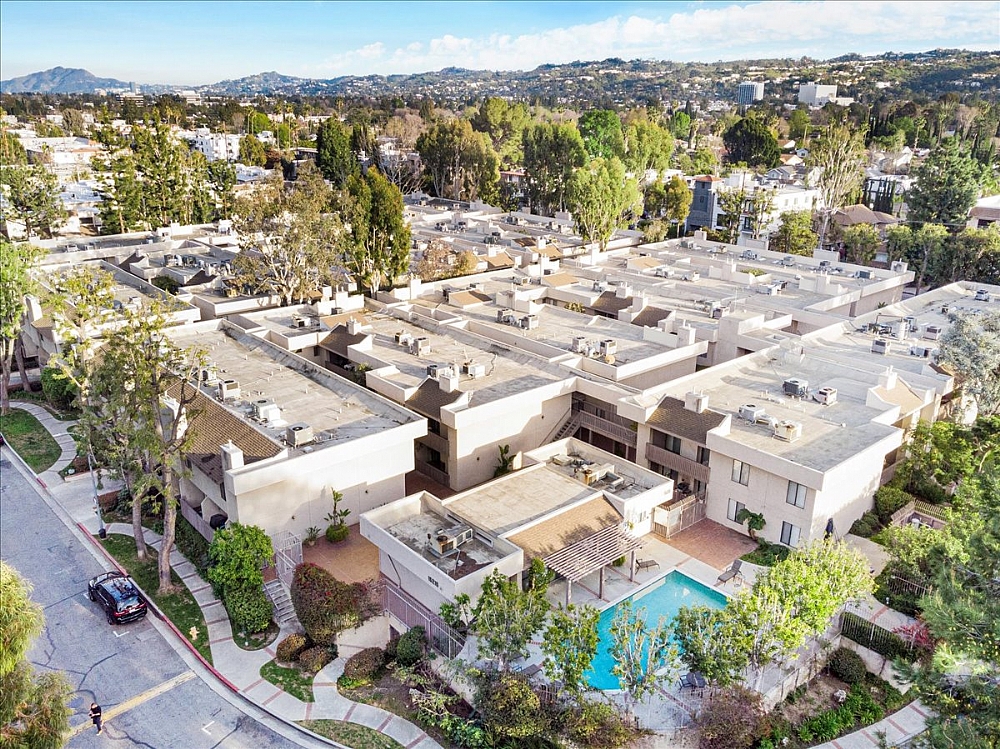 Elfyer - Sherman Oaks, CA House - For Sale