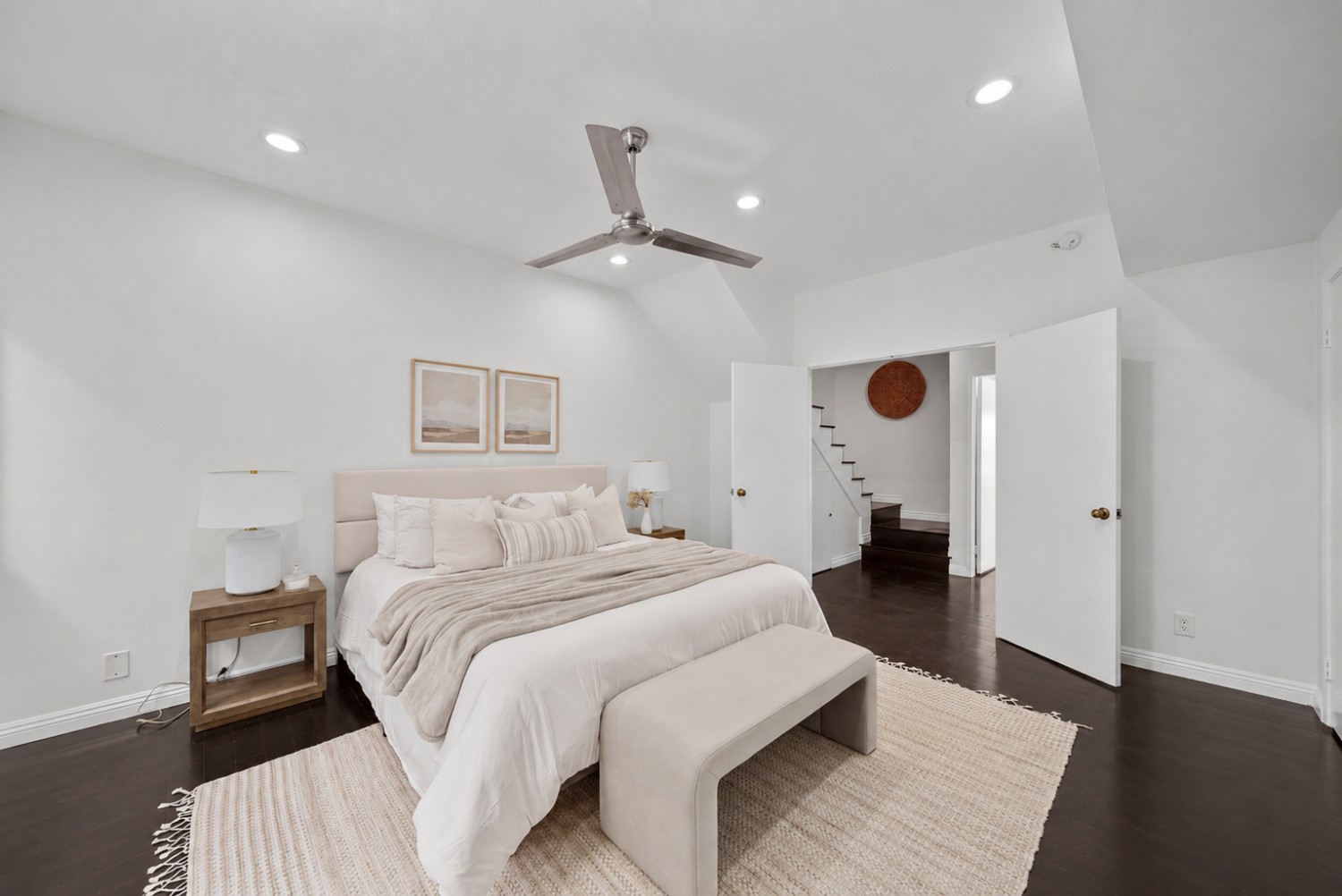 Elfyer - Los Angeles, CA House - For Sale