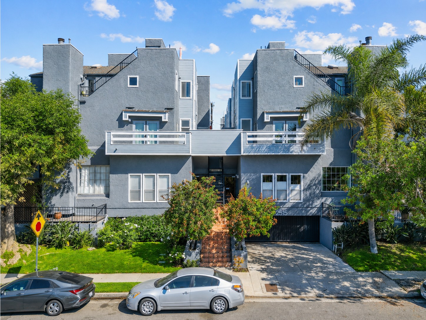 Elfyer - Los Angeles, CA House - For Sale