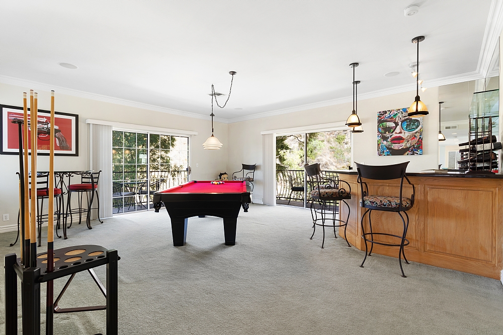 Elfyer - Burbank, CA House - For Sale