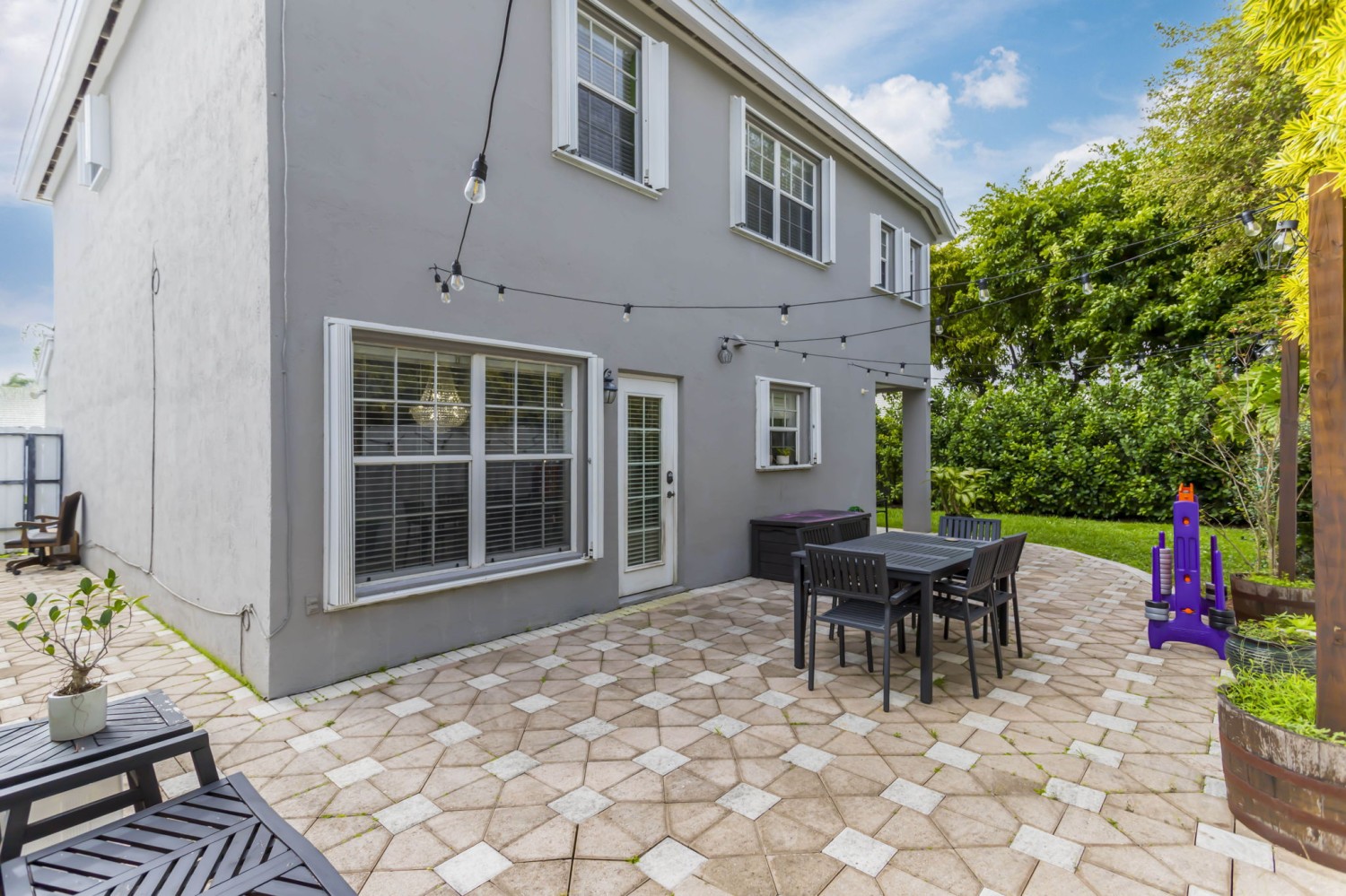 Elfyer - Miami, FL House - For Sale