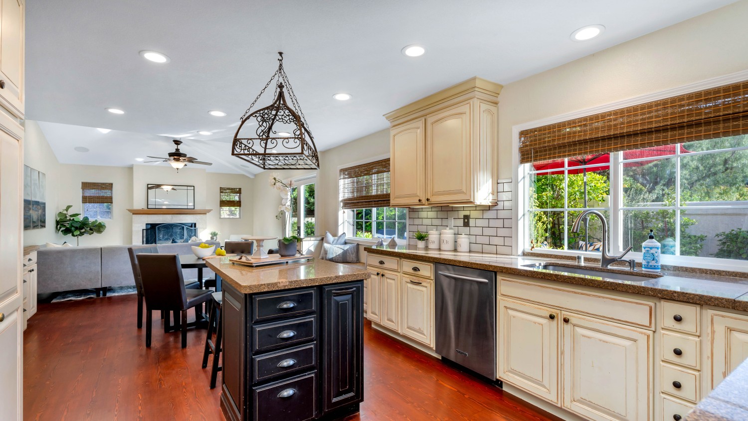 Elfyer - San Juan Capistrano, CA House - For Sale