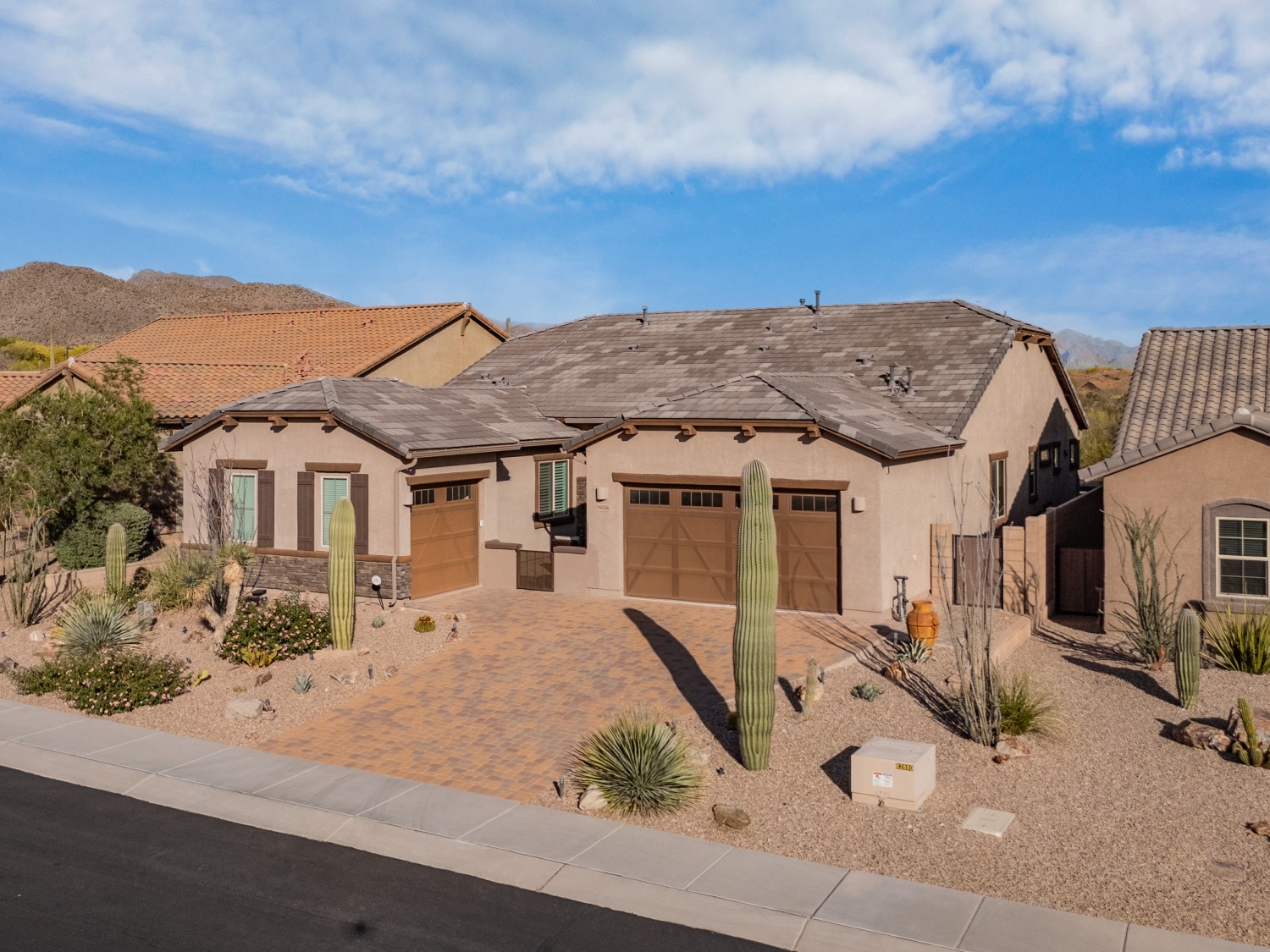 Elfyer - Marana, AZ House - For Sale