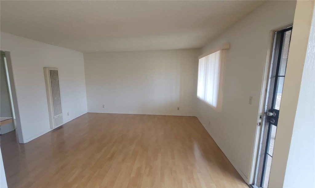 Elfyer - Lawndale, CA House - For Sale