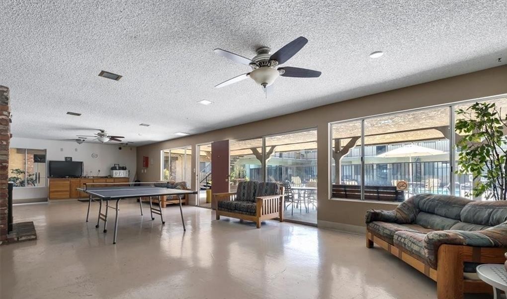 Elfyer - Lawndale, CA House - For Sale
