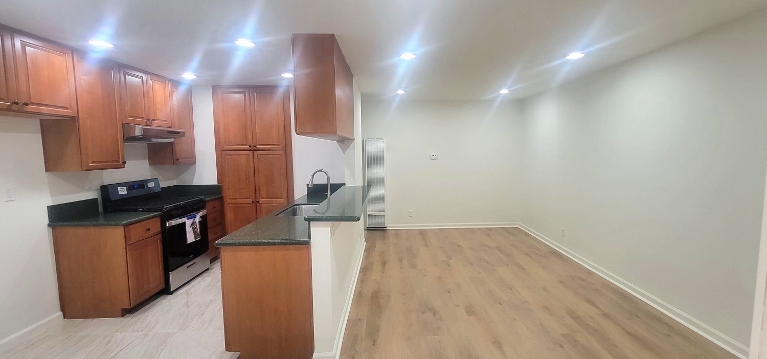 Elfyer - Lawndale, CA House - For Sale