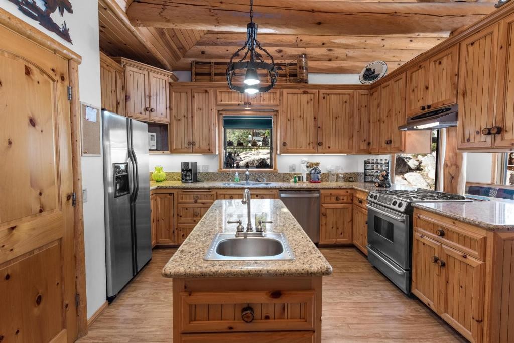 Elfyer - Big Bear Lake, CA House - For Sale