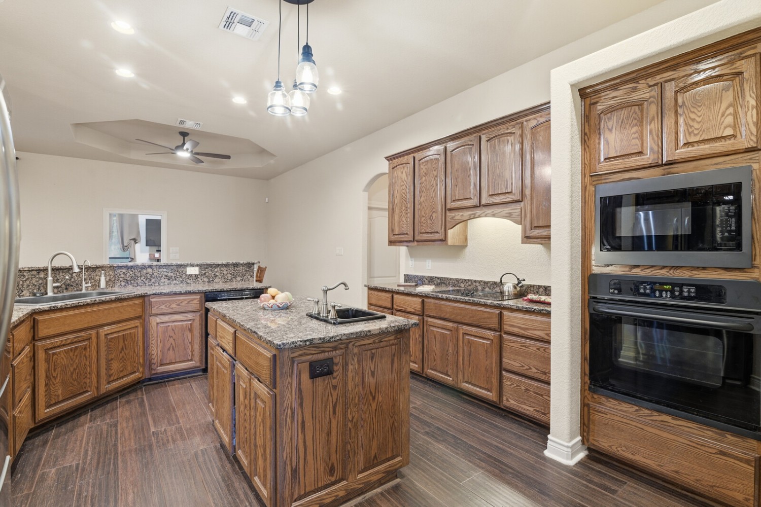 Elfyer - San Antonio, TX House - For Sale