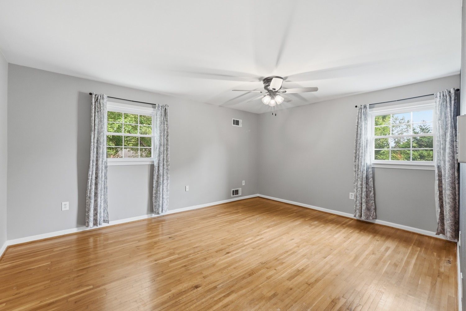 Elfyer - Silver Spring, MD House - For Sale