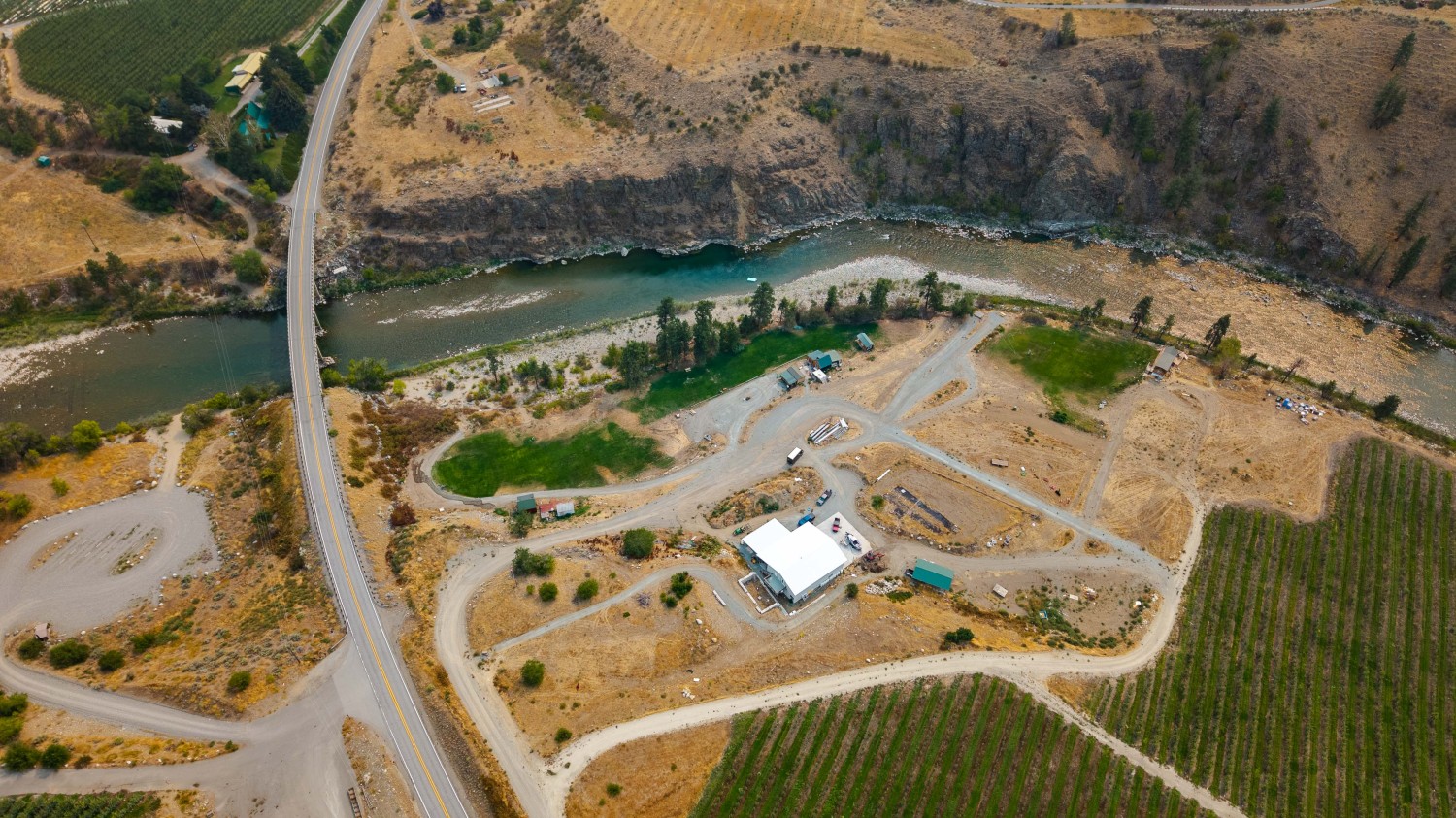 Elfyer - Pateros, WA House - For Sale