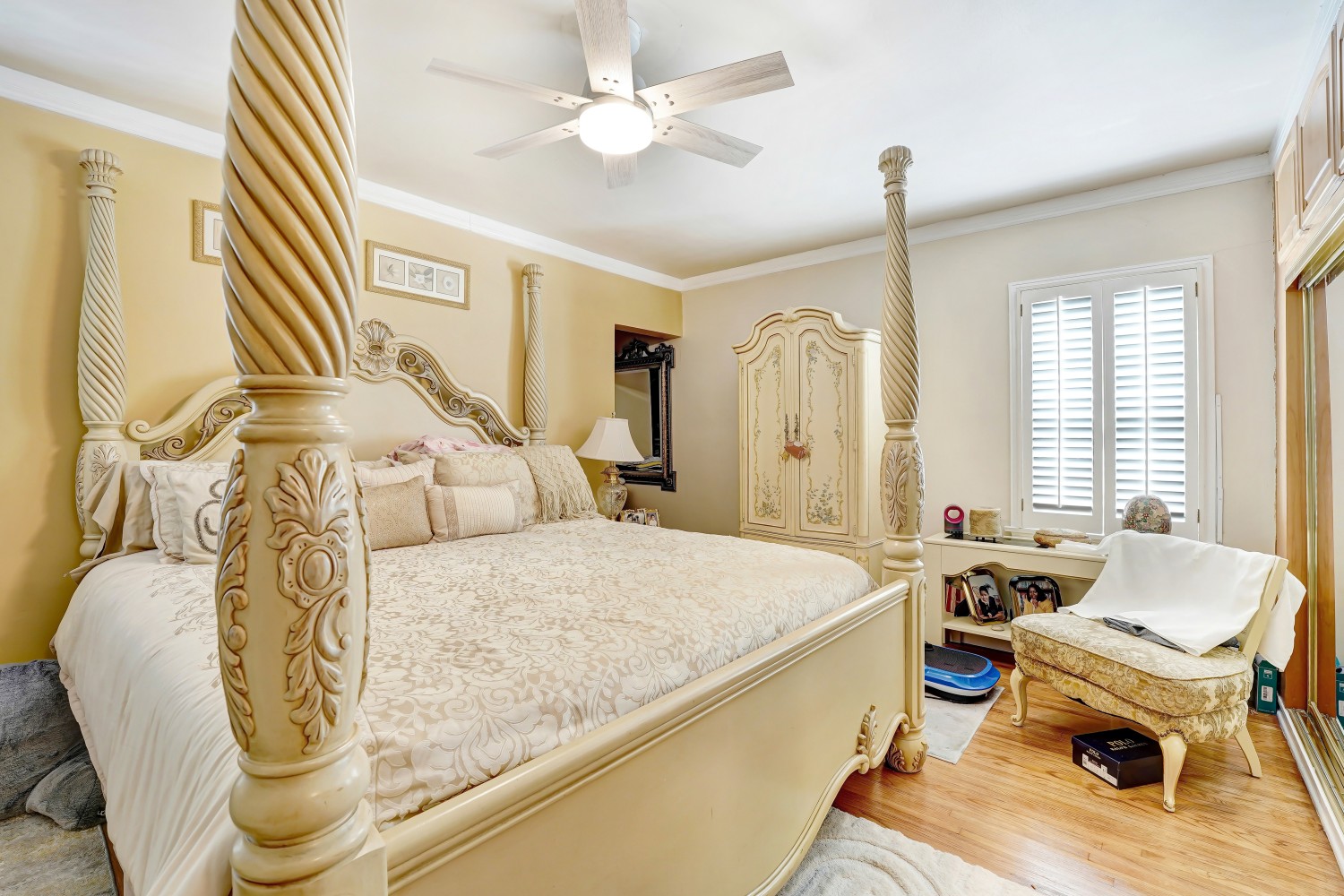 Elfyer - Los Angeles, CA House - For Sale