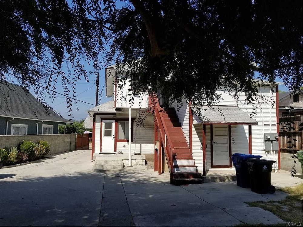 Elfyer - Los Angeles, CA House - For Sale