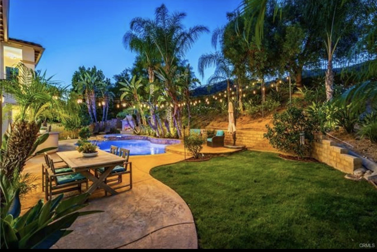 Elfyer - Valencia, CA House - For Sale