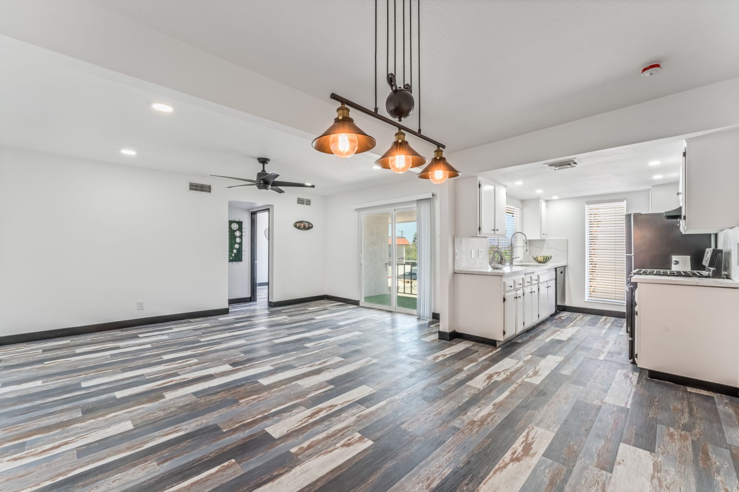 Elfyer - Las Vegas, NV House - For Sale