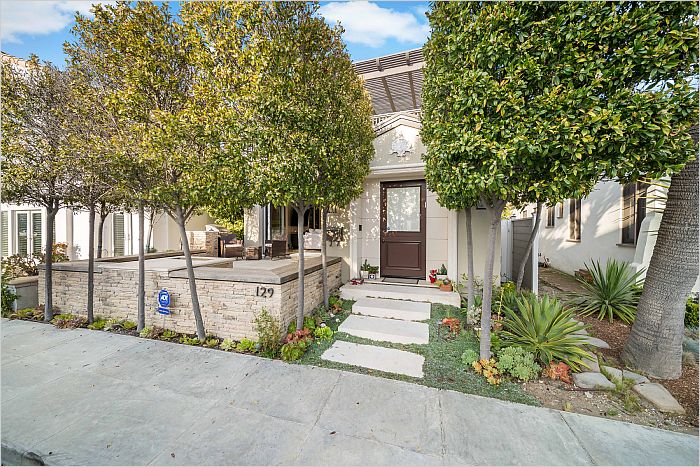 Elfyer - Long Beach, CA House - For Sale