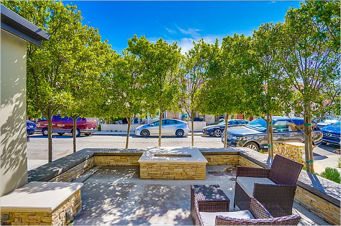 Elfyer - Long Beach, CA House - For Sale