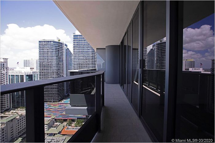 Elfyer - Miami, FL House - For Sale