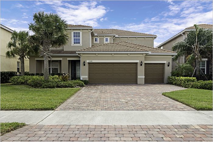 Elfyer - Orlando, FL House - For Sale