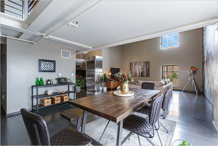 Elfyer - Los Angeles, CA House - For Sale