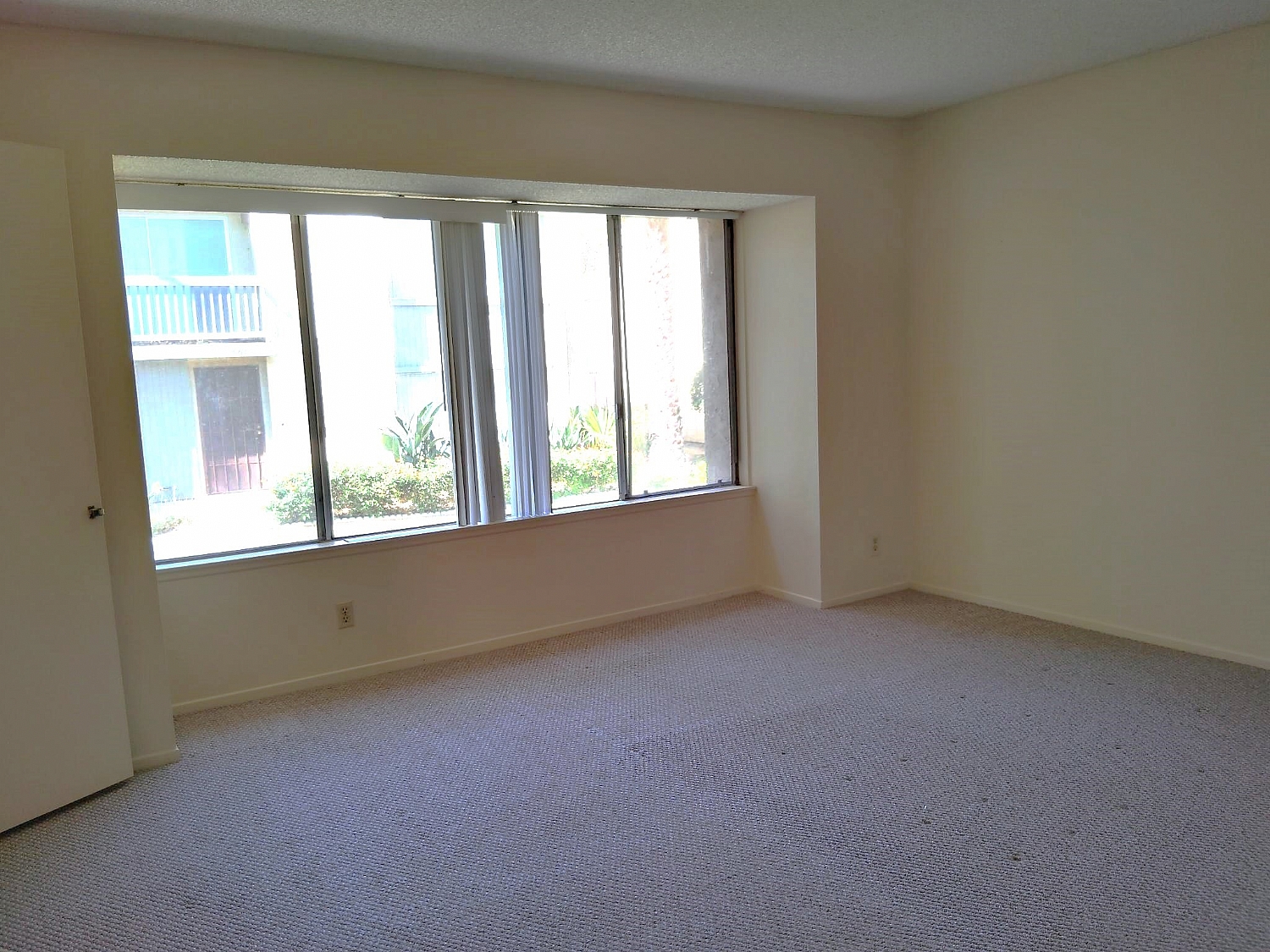 Elfyer - Ventura, CA House - For Sale