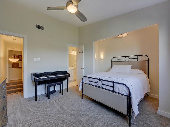 Elfyer - Austin, TX House - For Sale