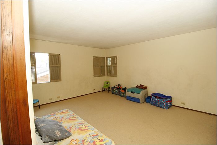 Elfyer - Los Angeles, CA House - For Sale