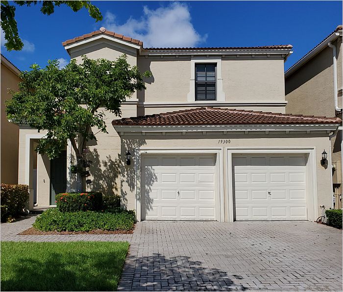 Elfyer - Miami, FL House - For Sale
