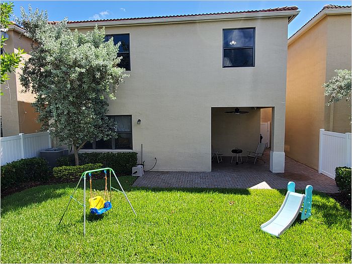 Elfyer - Miami, FL House - For Sale