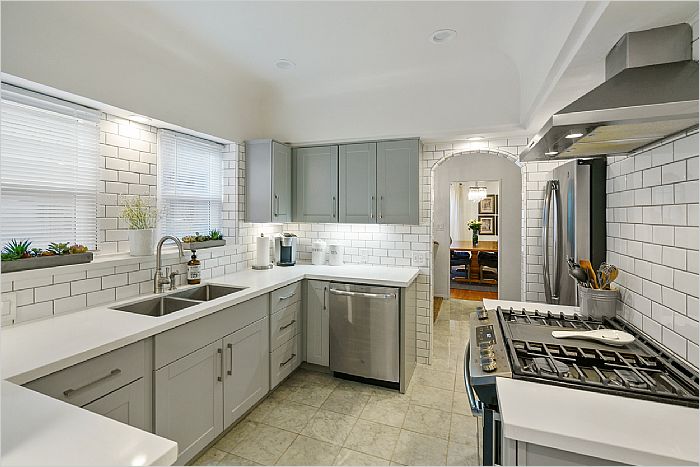 Elfyer - Los Angeles, CA House - For Sale