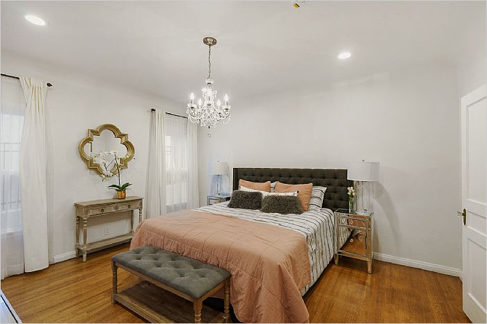 Elfyer - Los Angeles, CA House - For Sale