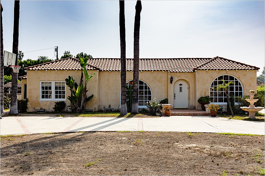 Elfyer - Sherman Oaks, CA House - For Sale