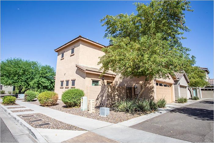 Elfyer - Phoenix, AZ House - For Sale