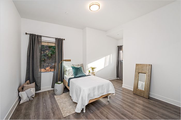 Elfyer - Los Angeles, CA House - For Sale