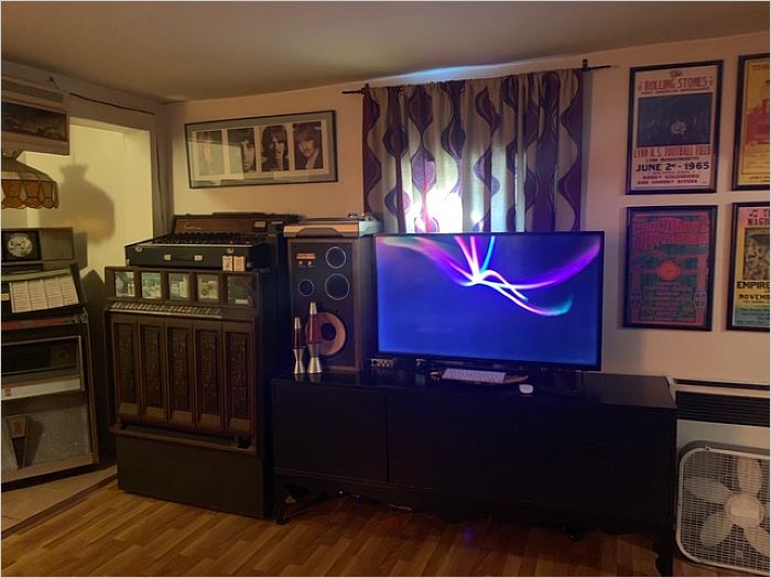 Elfyer - Los Angeles, CA House - For Sale