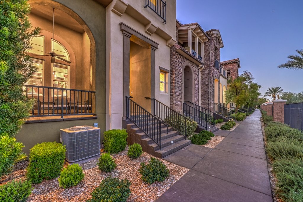 Elfyer - Henderson, NV House - For Sale