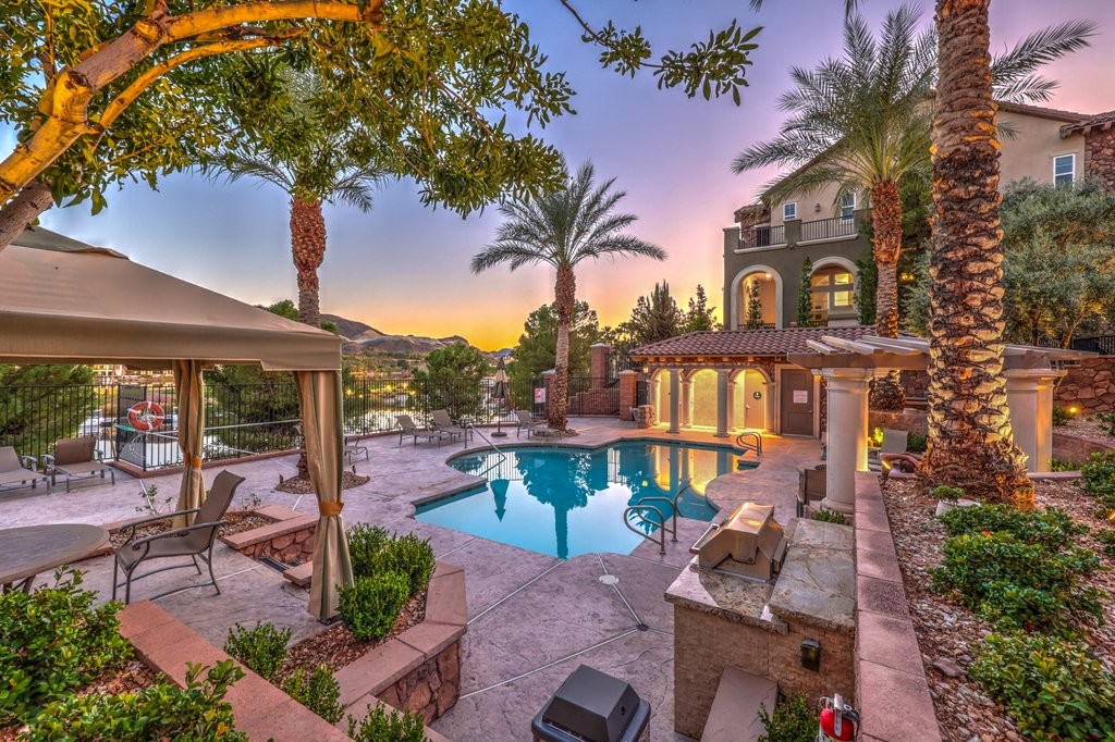 Elfyer - Henderson, NV House - For Sale