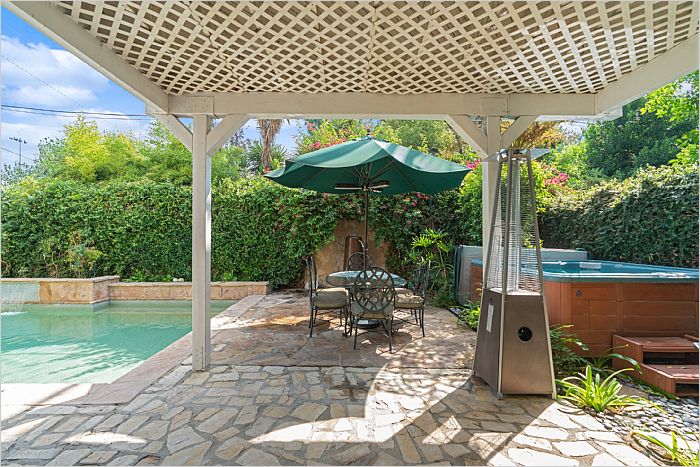 Elfyer - Sherman Oaks, CA House - For Sale