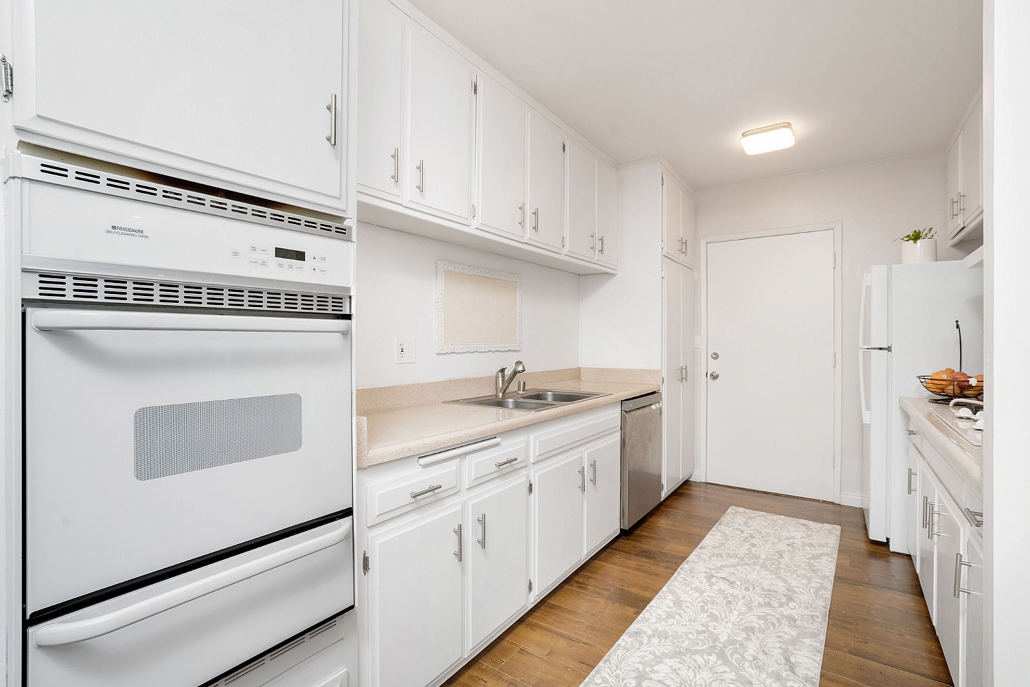 Elfyer - Encino, CA House - For Sale