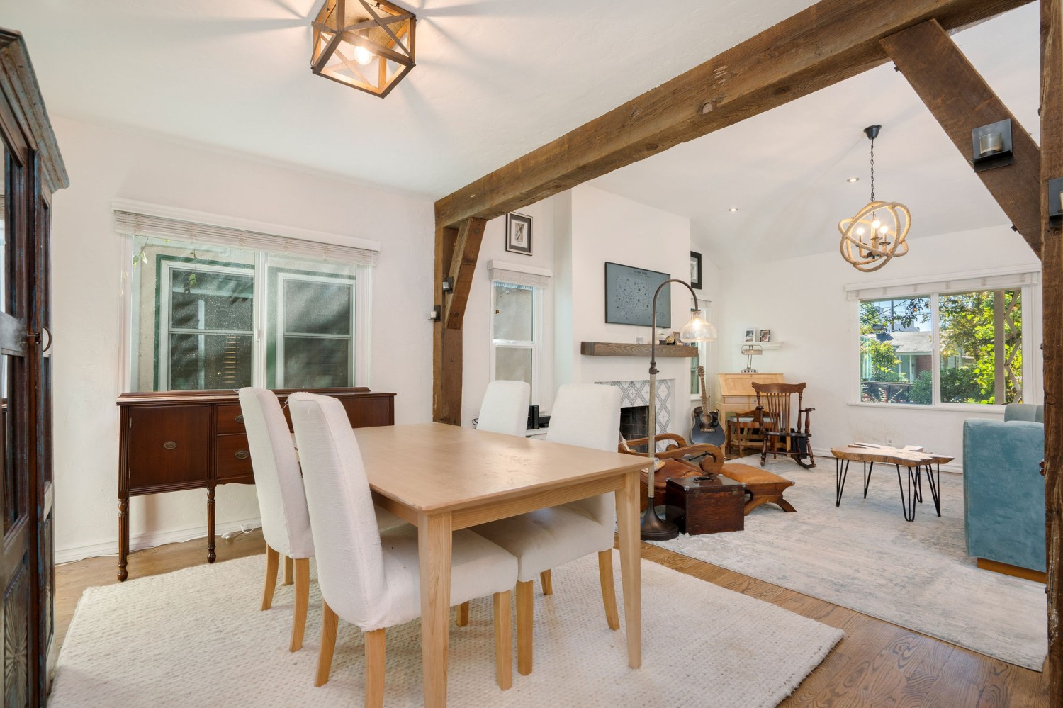 Elfyer - North Hollywood, CA House - For Sale