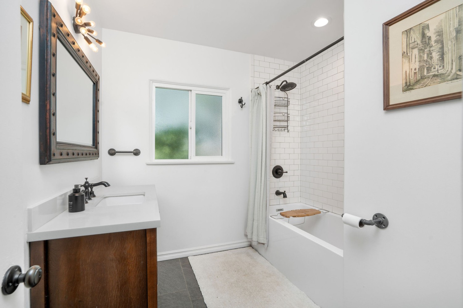 Elfyer - North Hollywood, CA House - For Sale