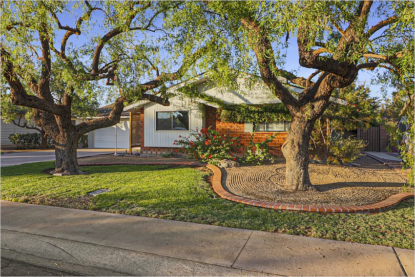 Elfyer - Scottsdale, AZ House - For Sale