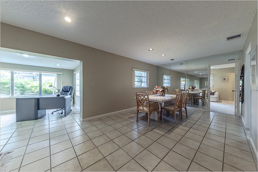 Elfyer - Pompano Beach, FL House - For Sale