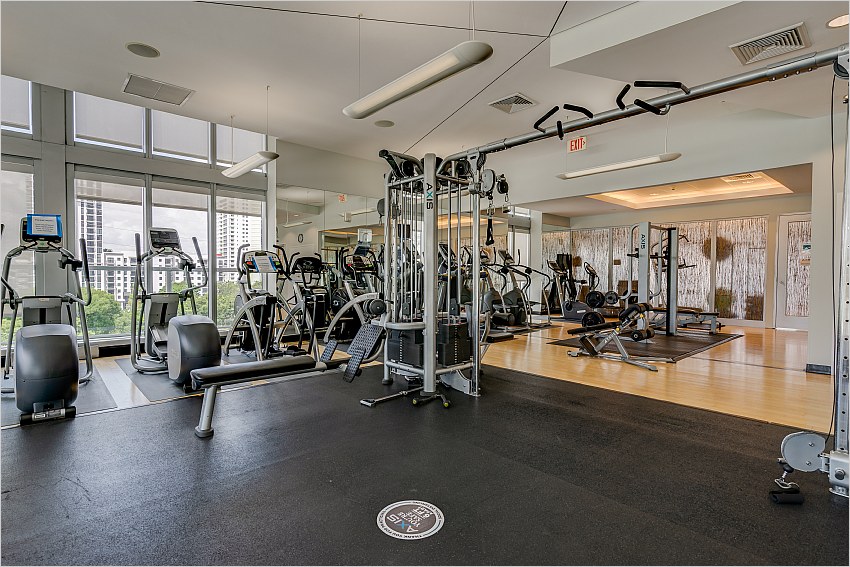 Elfyer - Miami, FL House - For Sale