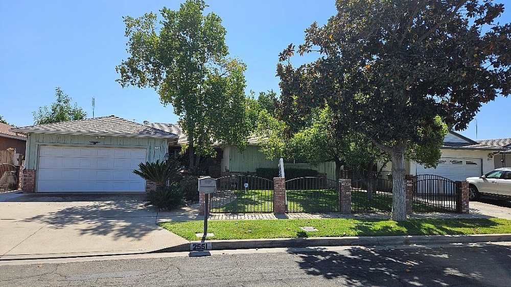 Elfyer - Fresno, CA House - For Sale