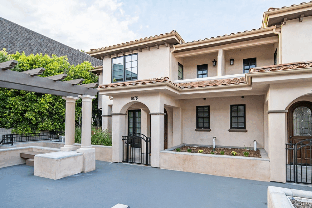 1978 Huntington Drive